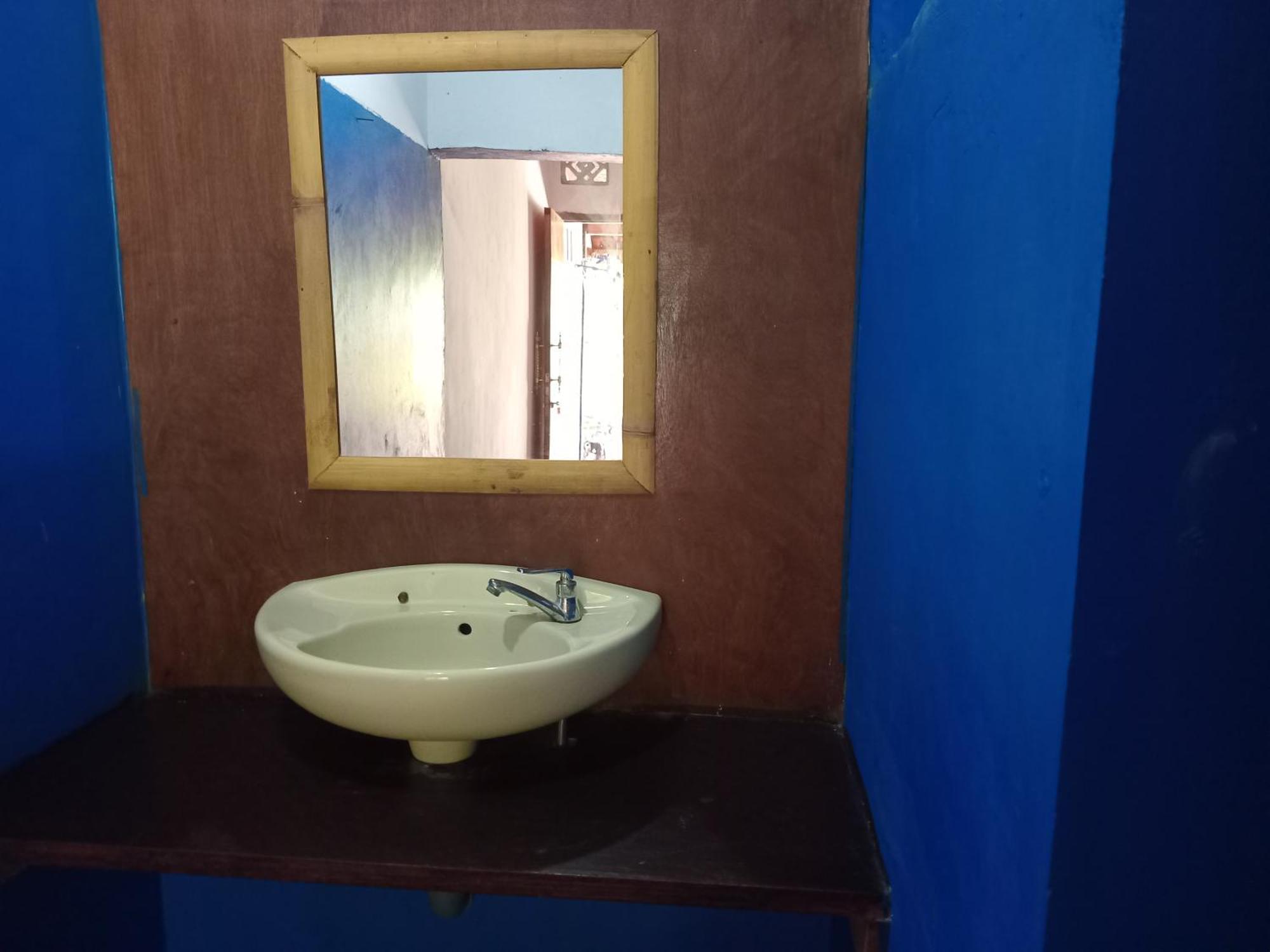 Palm Homestay Kuta Kuta  Kültér fotó