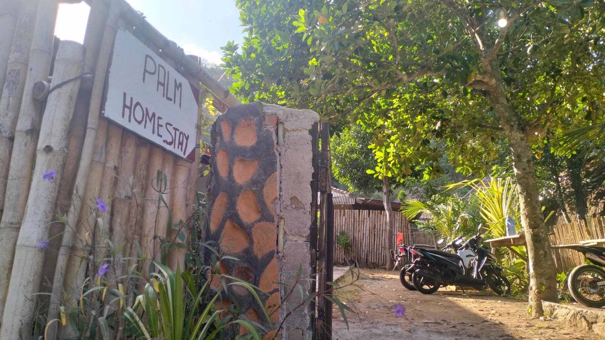 Palm Homestay Kuta Kuta  Kültér fotó